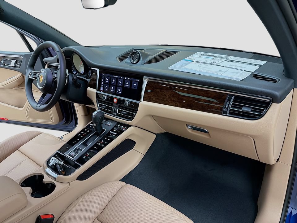 New 2026 Porsche Macan S AWD/4WD image 31