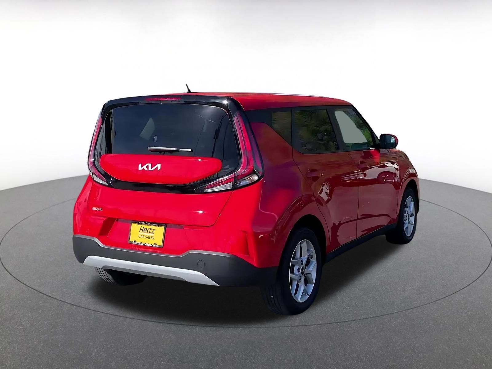 Used 2025 Kia Soul LX w/ LX Technology Package image 14