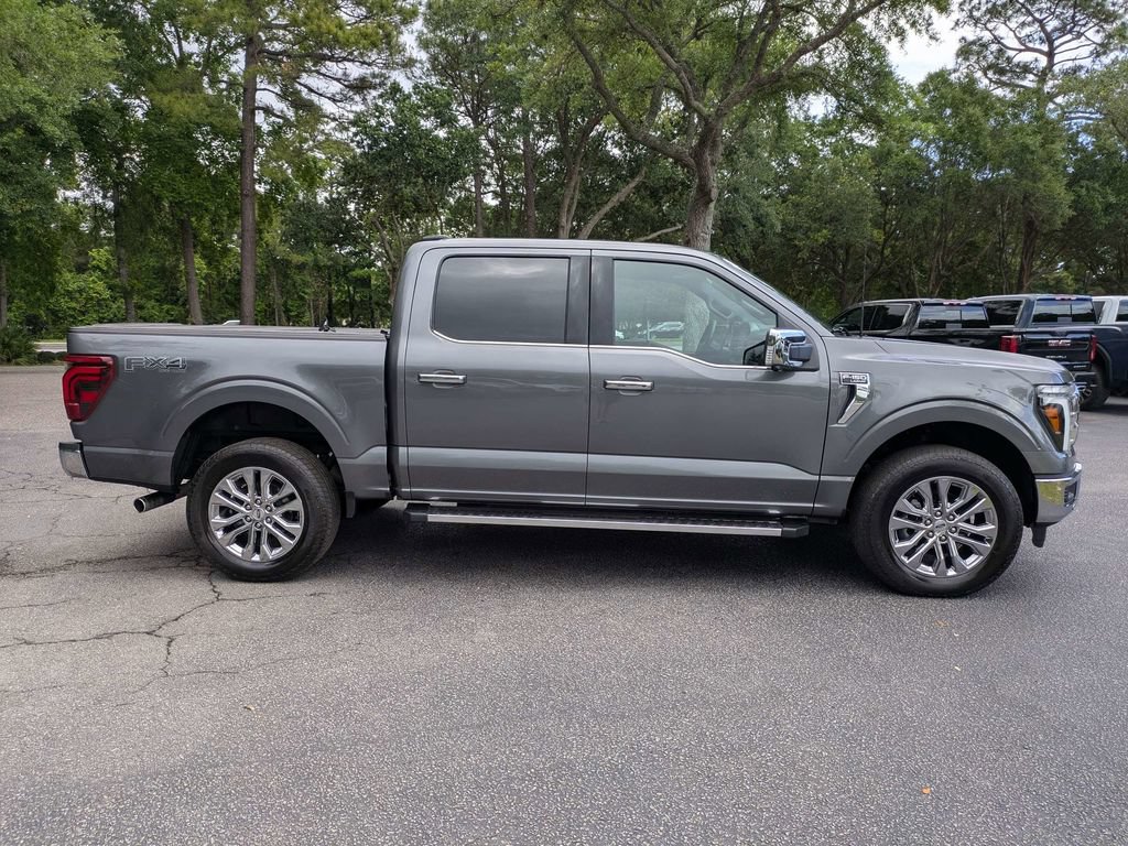 Used 2025 Ford F150 Lariat w/ Equipment Group 501A Mid AWD/4WD image 3