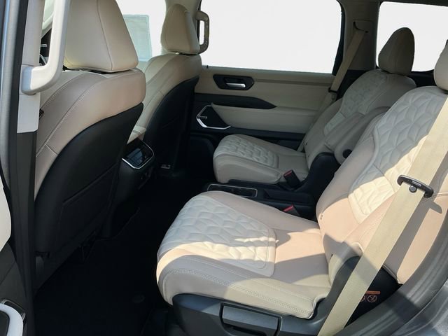 New 2026 Nissan Armada Platinum image 15