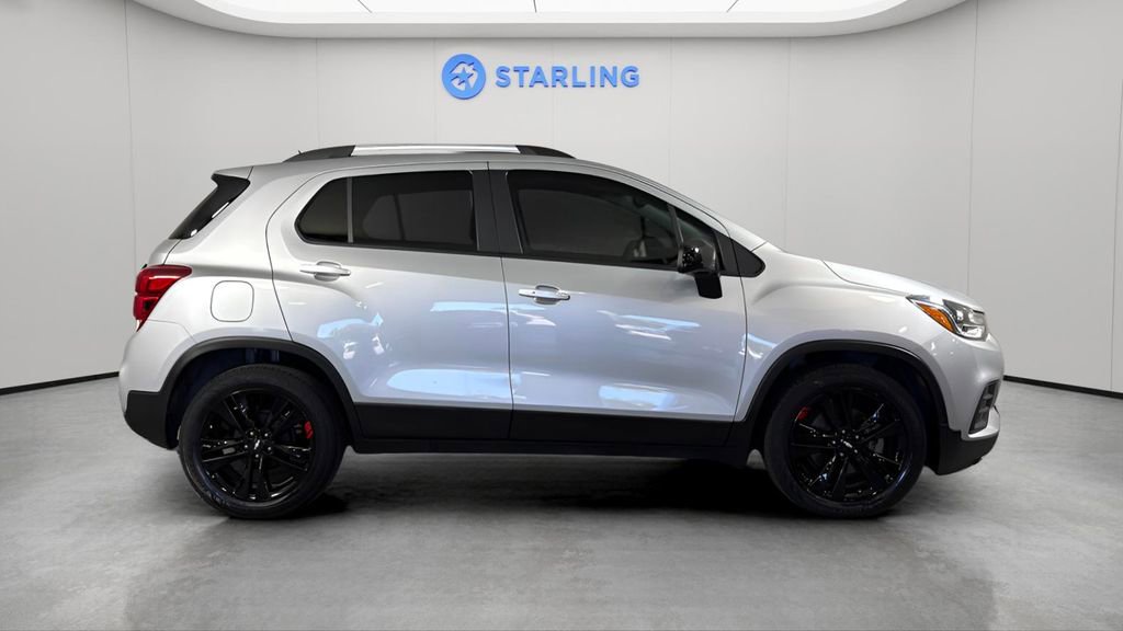 Certified 2022 Chevrolet Trax LT w/ Redline Edition image 14