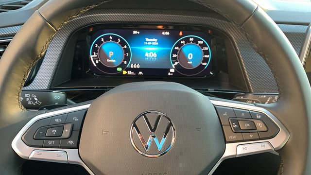 New 2025 Volkswagen Atlas Cross Sport SEL Premium R-Line image 17