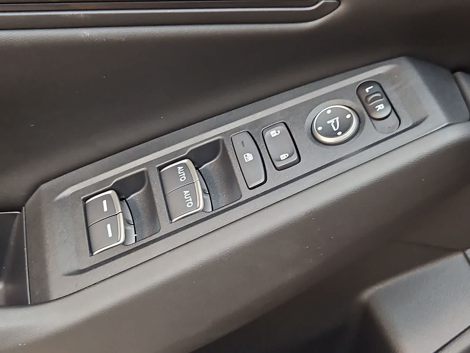 Used 2025 Honda Accord SE image 17