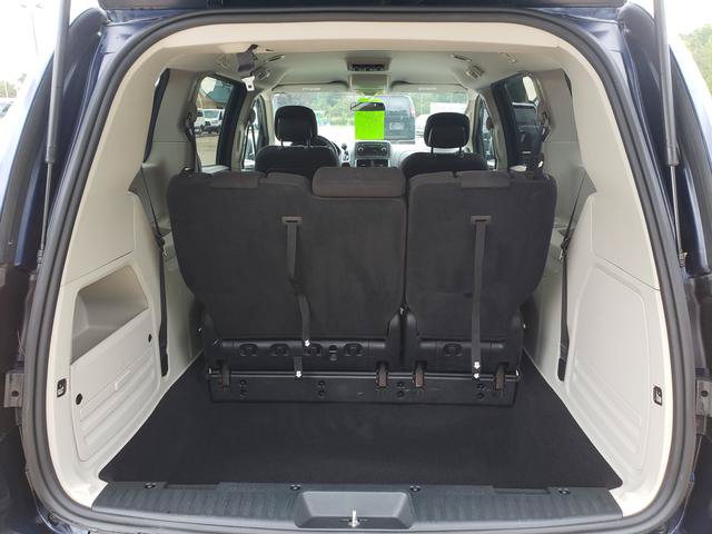 Used 2016 Dodge Grand Caravan SE w/ Quick Order Package 29E SE FWD image 7