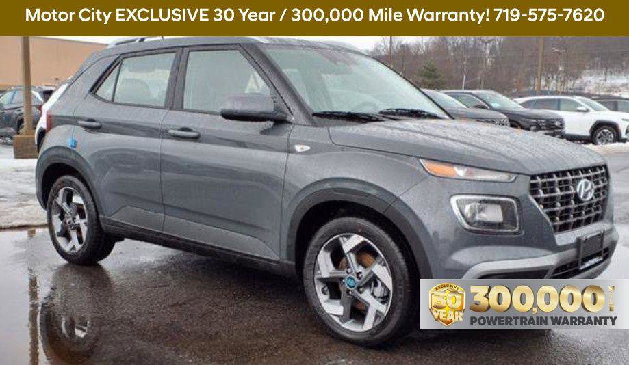 New 2025 Hyundai Venue SEL image 2