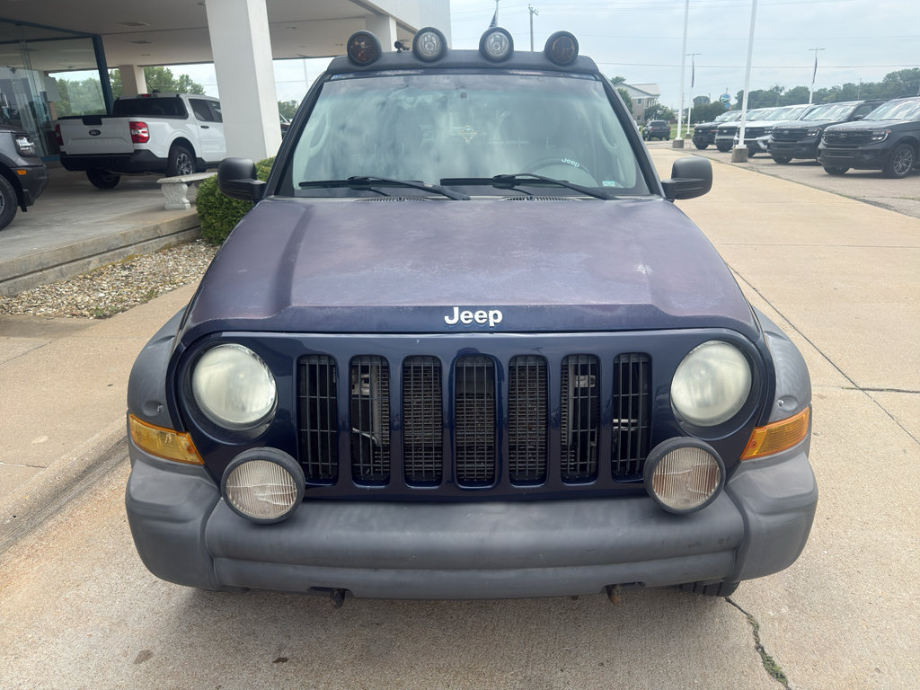 Used 2006 Jeep Liberty Renegade w/ Luxury Group AWD/4WD image 3