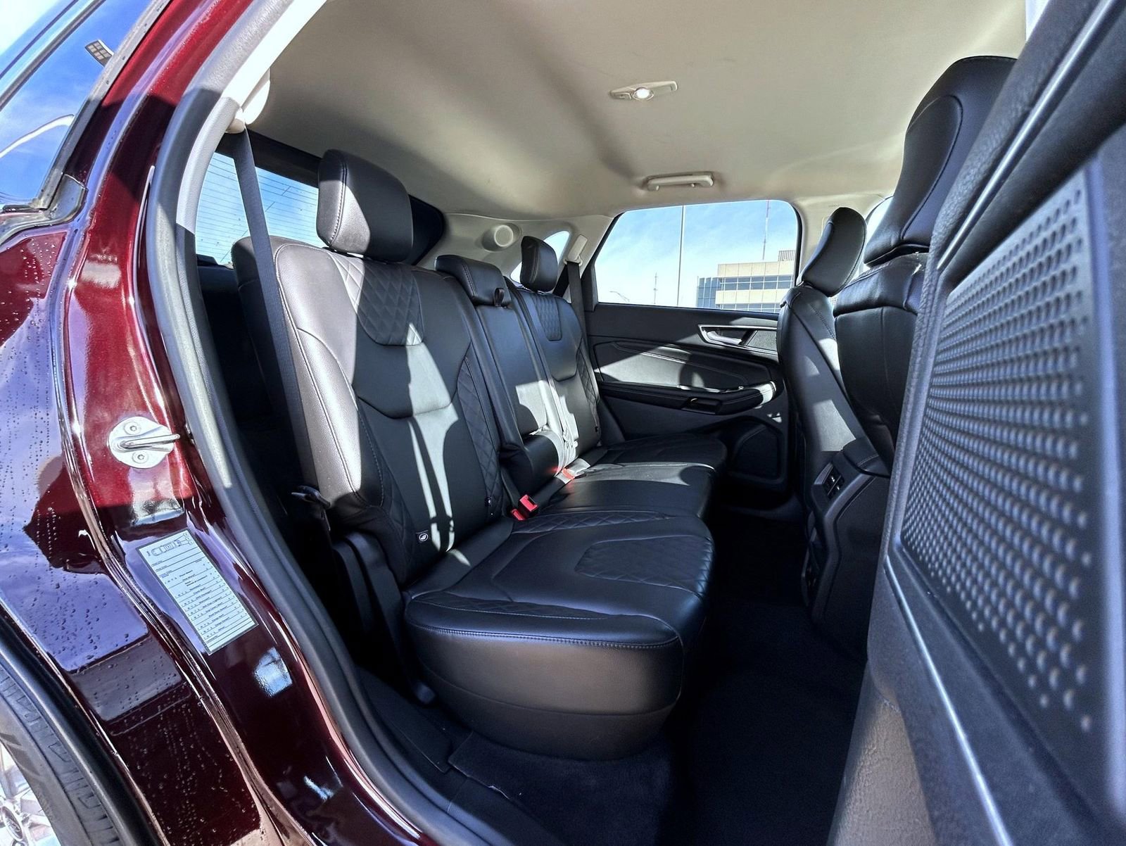 Used 2024 Ford Edge Titanium image 18