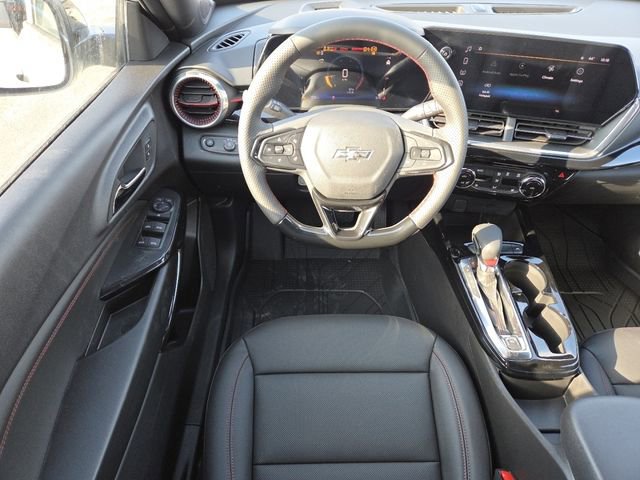 New 2026 Chevrolet Trax RS w/ Driver Confidence Package image 32