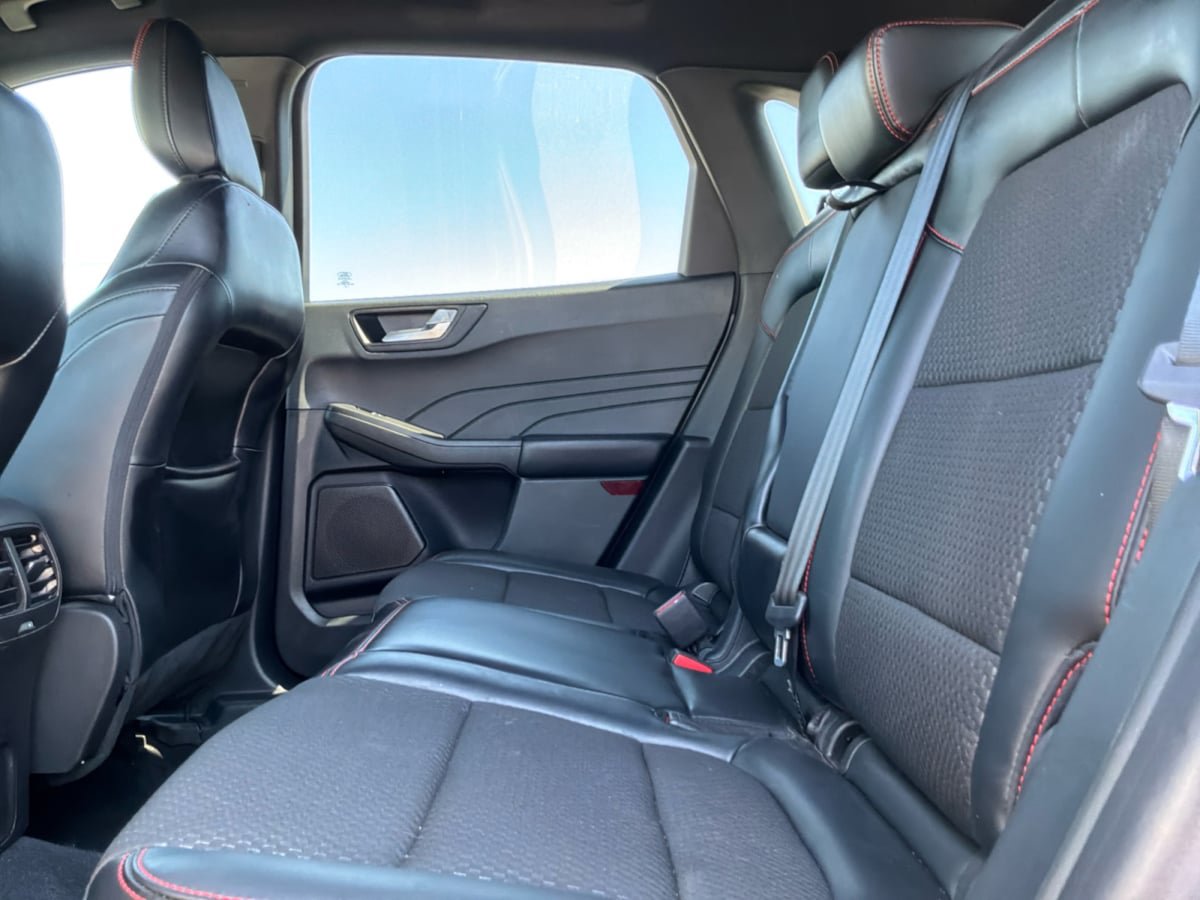 Used 2023 Ford Escape ST-Line w/ Tech Pack #1 FWD image 17