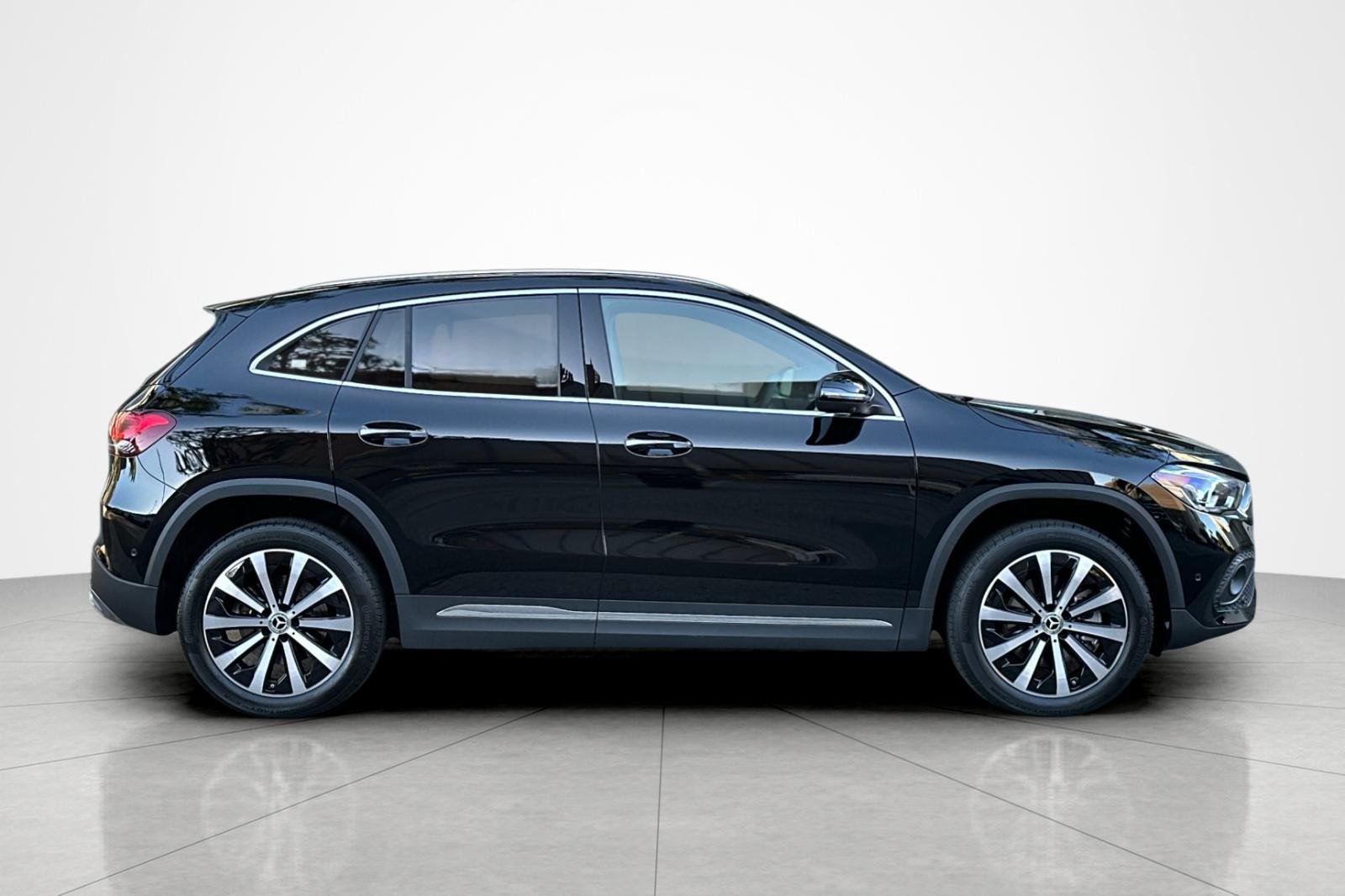 Used 2023 Mercedes-Benz GLA 250 image 6