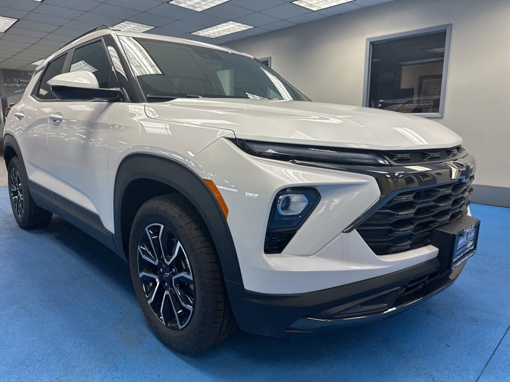 New 2025 Chevrolet TrailBlazer ACTIV w/ Convenience Package image 1