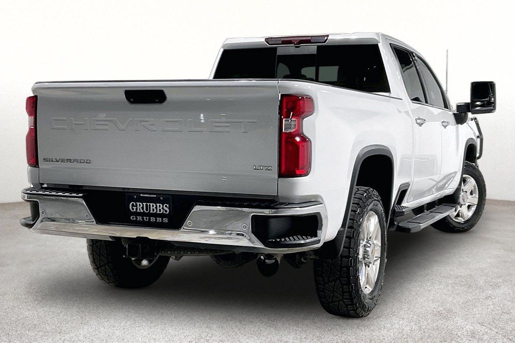 Used 2022 Chevrolet Silverado 2500 LTZ w/ LTZ Plus Package AWD/4WD image 2