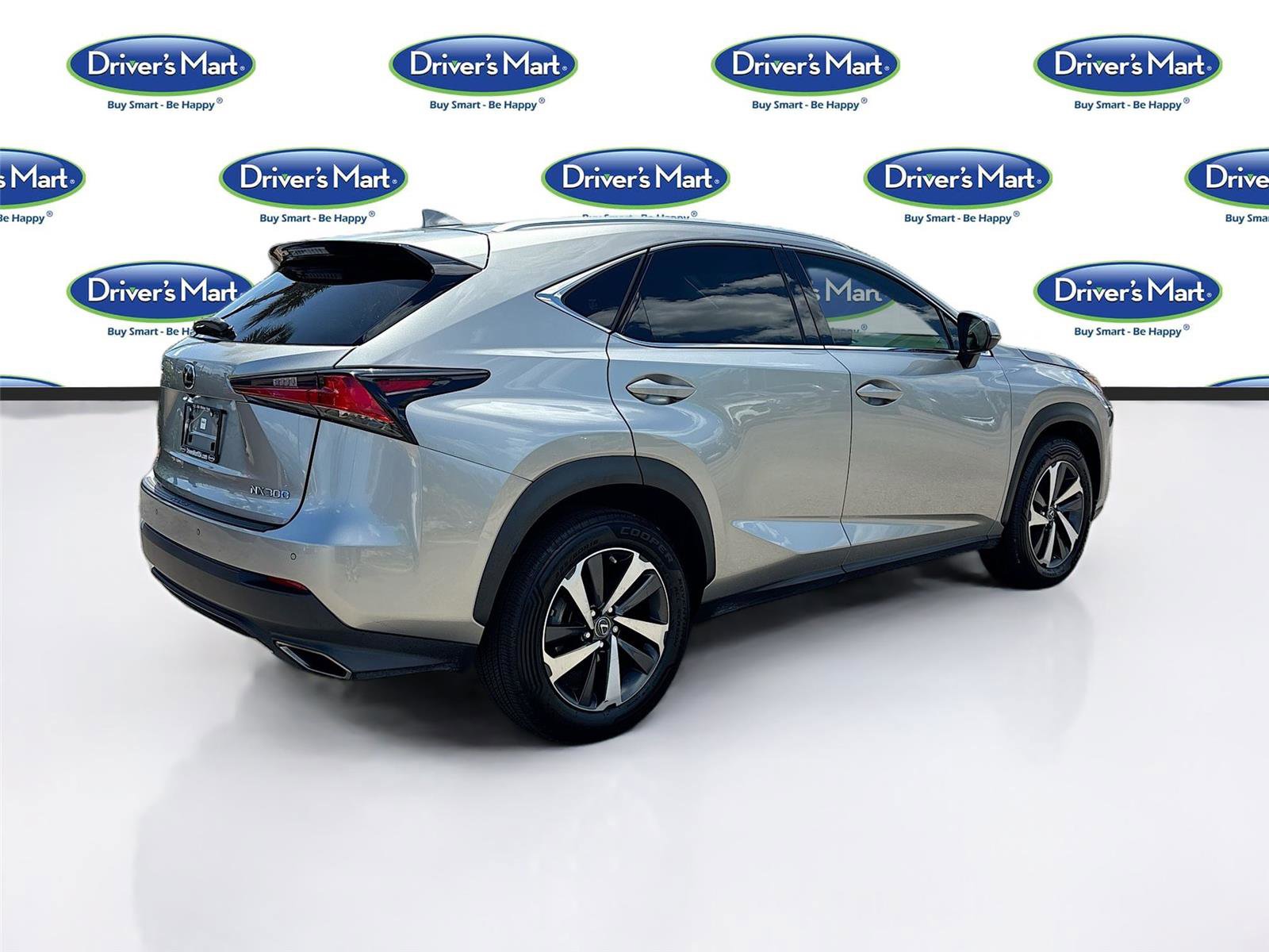 Used 2019 Lexus NX 300 FWD w/ Premium Package image 7