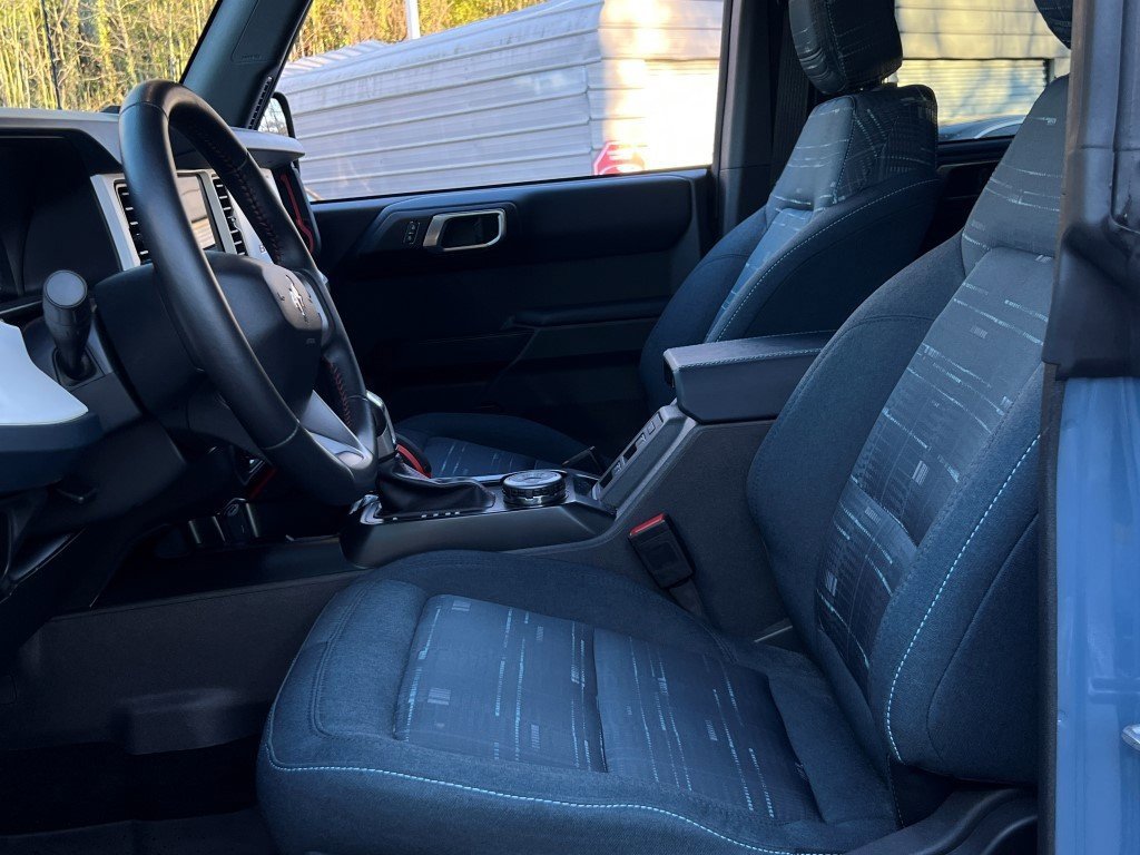 Used 2025 Ford Bronco Heritage Edition image 16