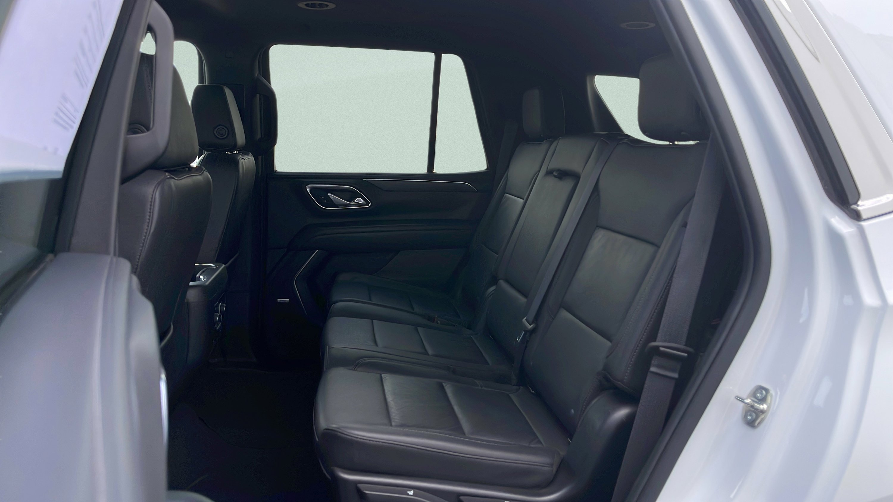 Used 2024 Chevrolet Tahoe LT AWD/4WD image 24