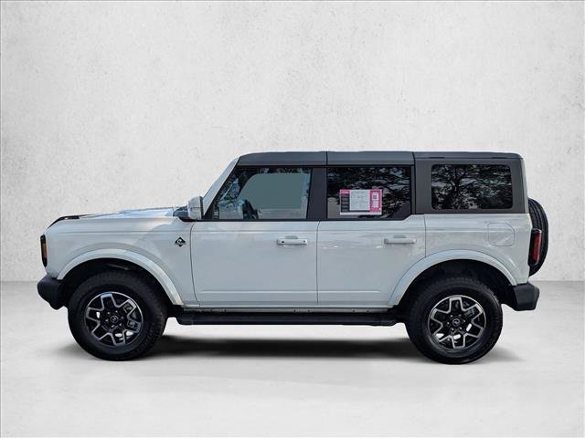 Used 2024 Ford Bronco Outer Banks AWD/4WD image 9