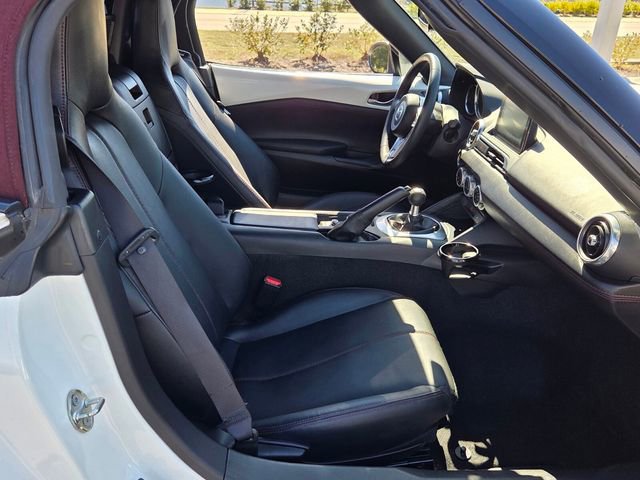 Used 2018 MAZDA MX-5 Miata Grand Touring image 16