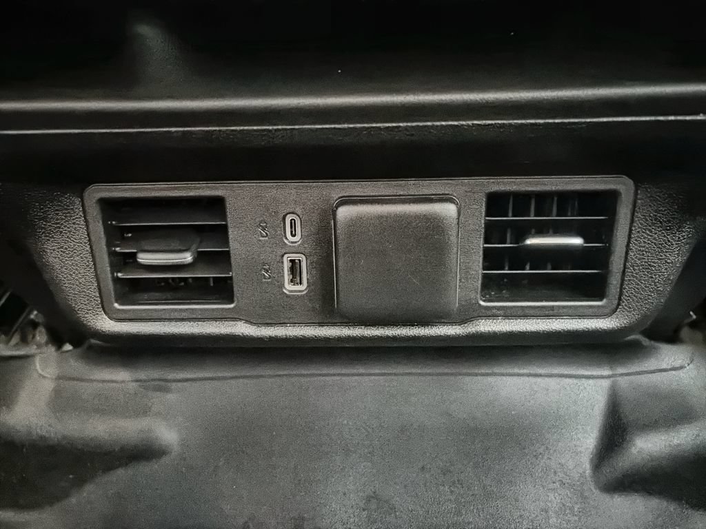 Certified 2024 Chevrolet Silverado 2500 LTZ AWD/4WD image 22