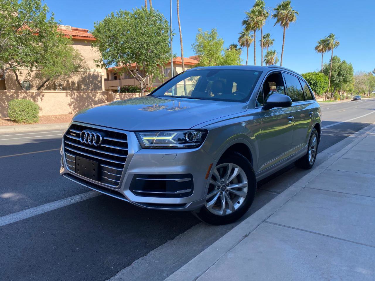 Used 2019 Audi Q7 3.0T Premium w/ Convenience Package AWD/4WD image 7