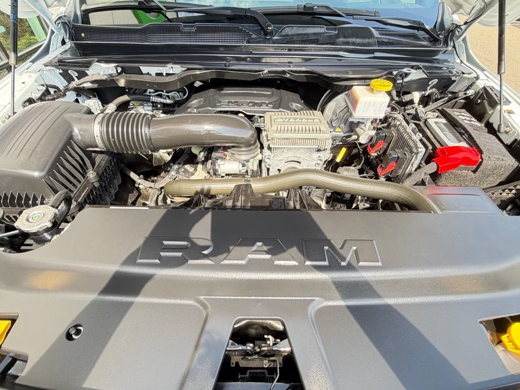 Used 2022 RAM 1500 Limited AWD/4WD image 7