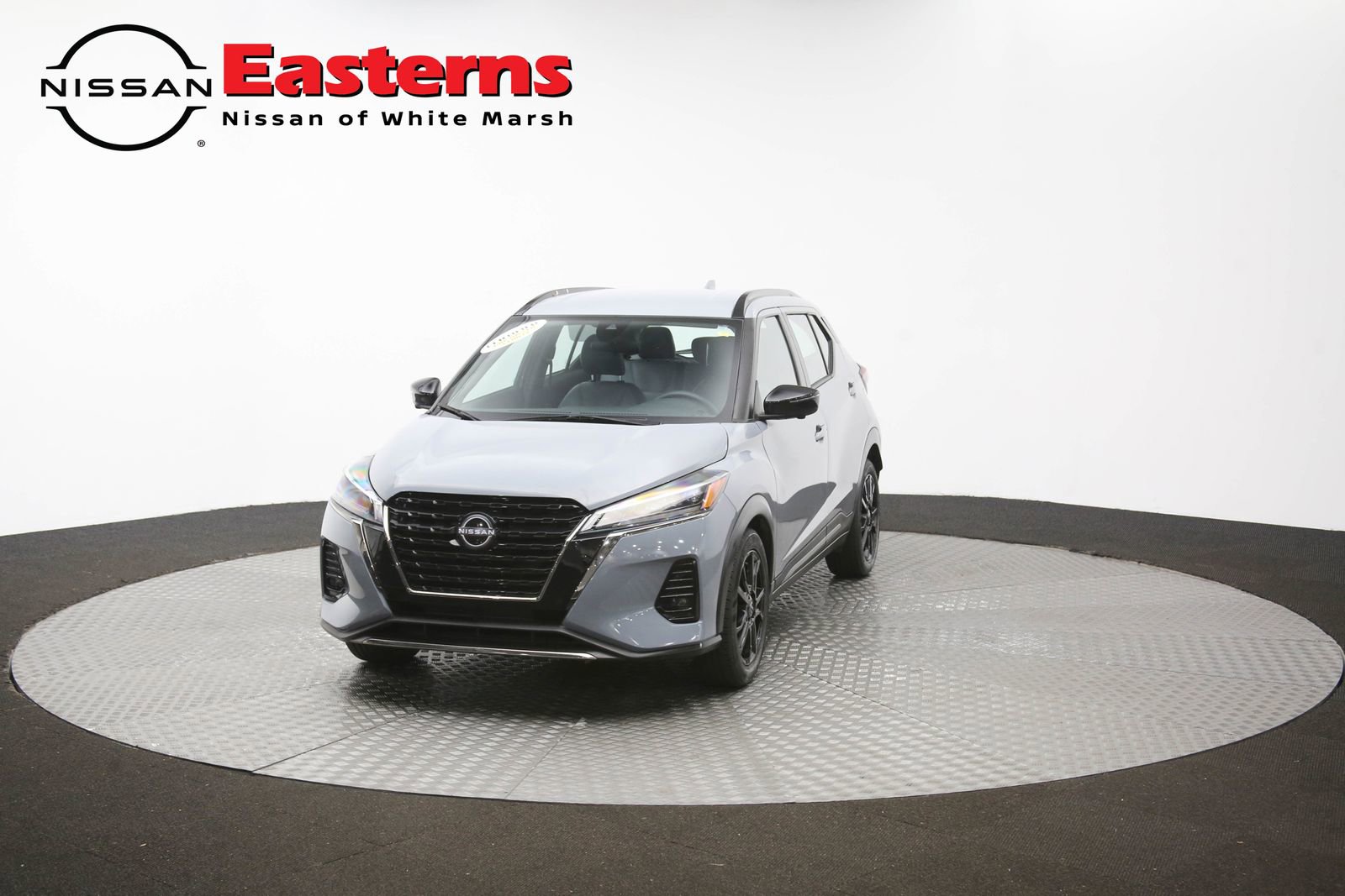 Used 2023 Nissan Kicks SR w/ SR Premium Package FWD image 53