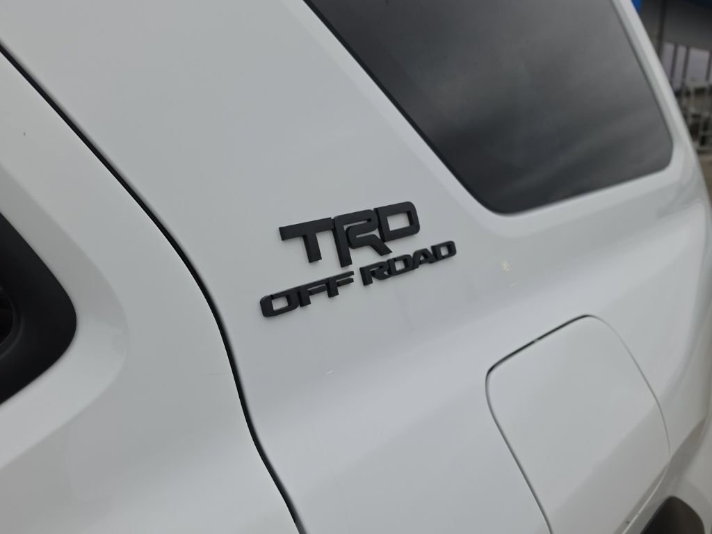 Used 2025 Toyota 4Runner TRD Off-Road image 35