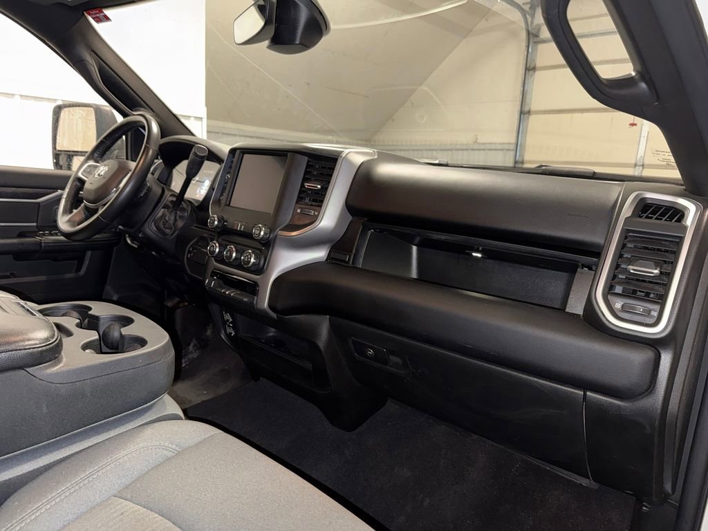 Used 2024 RAM 2500 Big Horn image 31