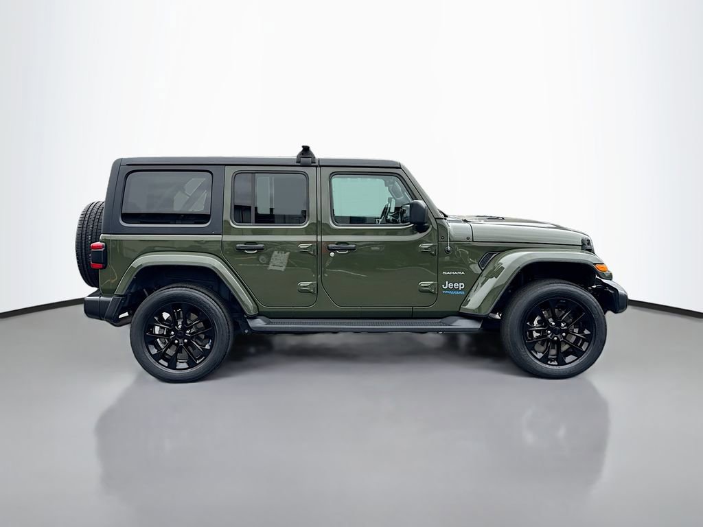 Used 2022 Jeep Wrangler Unlimited Sahara image 5