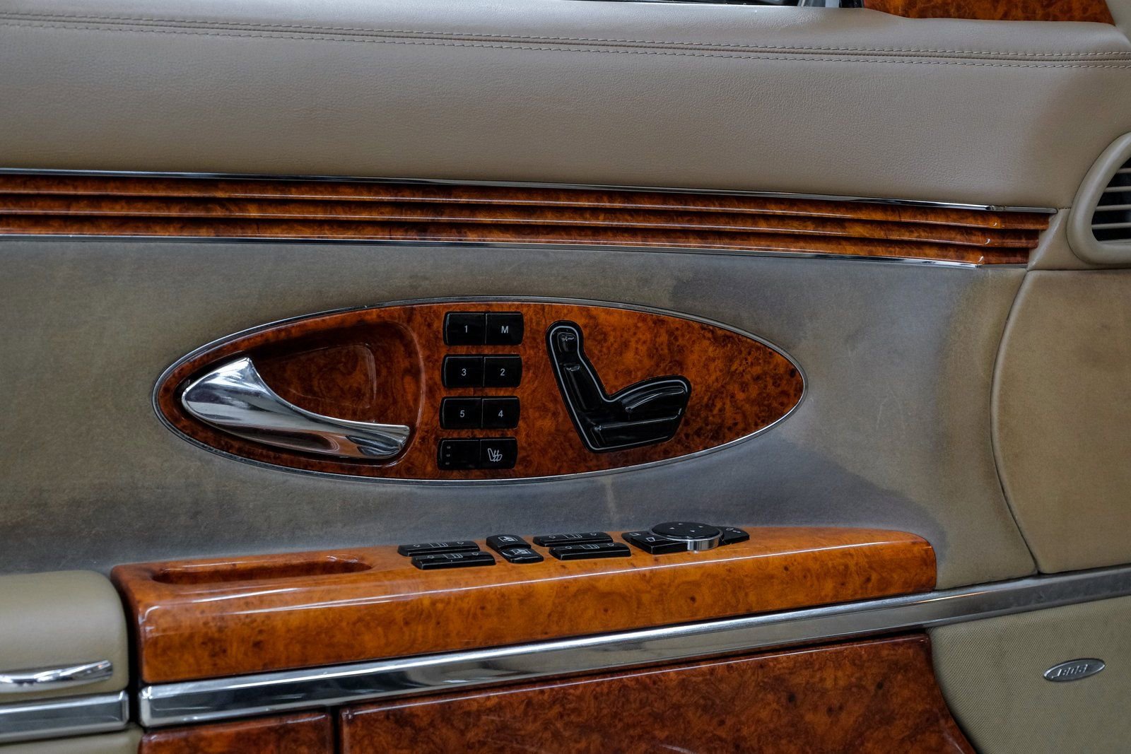 Used 2005 Maybach 57 image 42