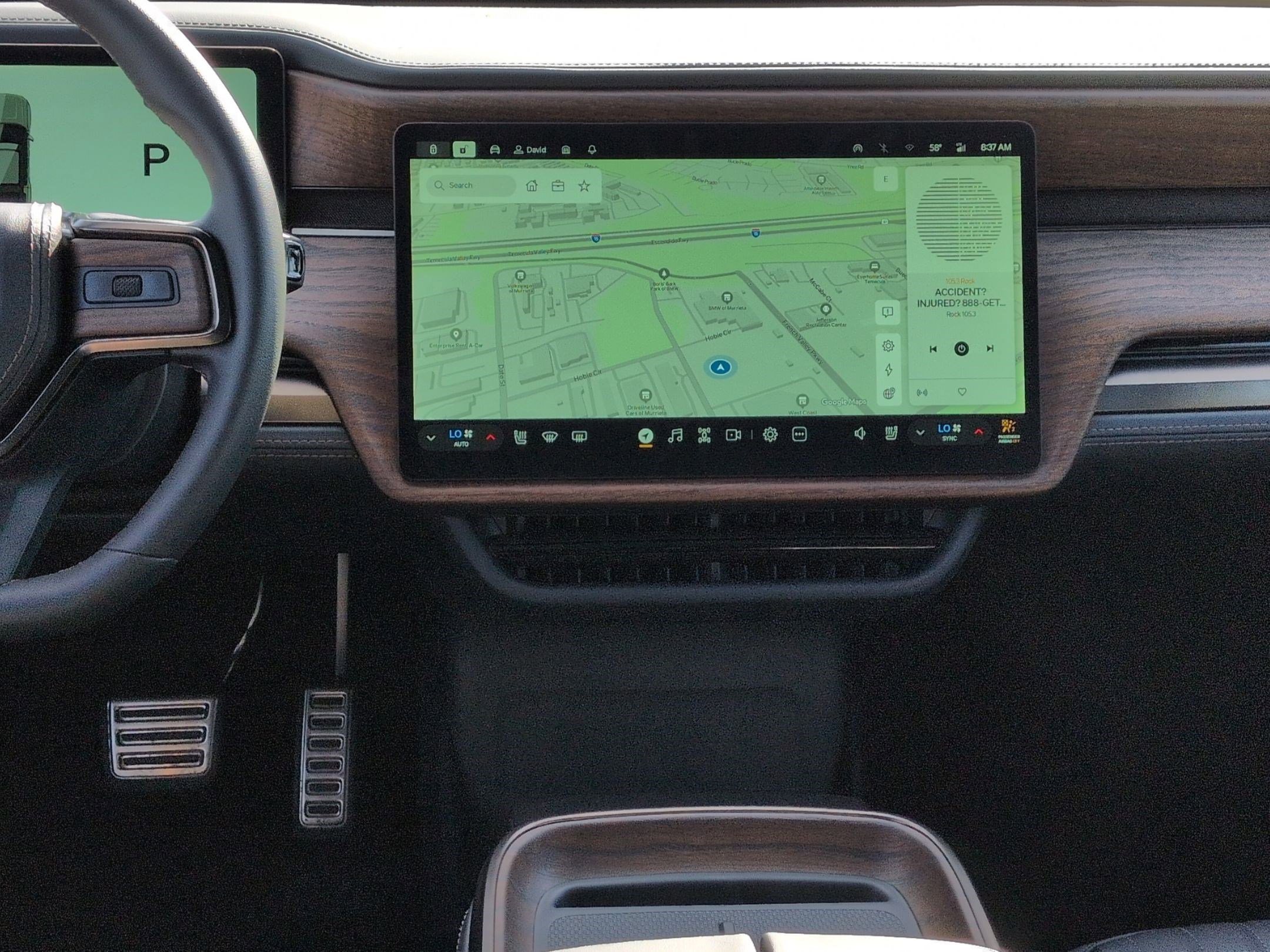 Used 2026 Rivian R1S Premium AWD/4WD image 29