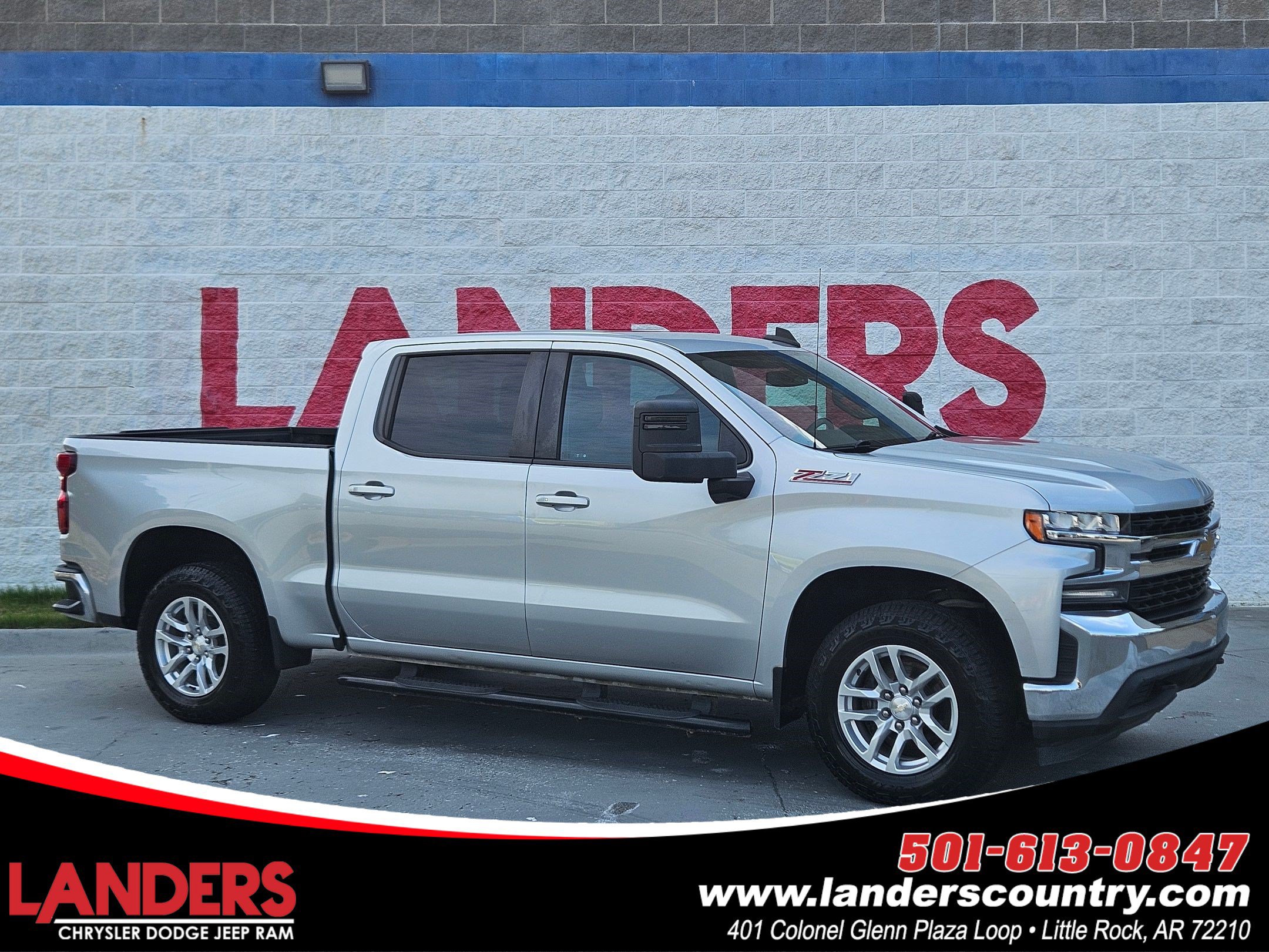 Used 2020 Chevrolet Silverado 1500 LT AWD/4WD image 1
