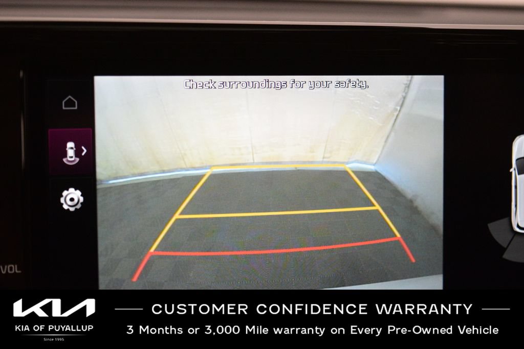 Certified 2022 Kia Sorento S w/ Panoramic Sunroof Package AWD/4WD image 24