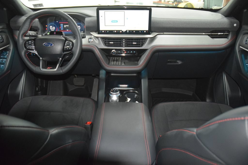 Used 2025 Ford Explorer ST w/ Sun And Sound Package AWD/4WD image 23
