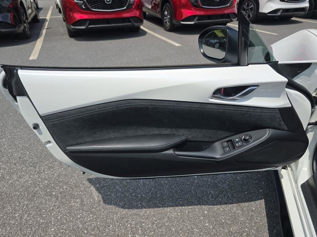 New 2026 MAZDA MX-5 Miata Club w/ Brembo/BBS Recaro Package RWD image 10