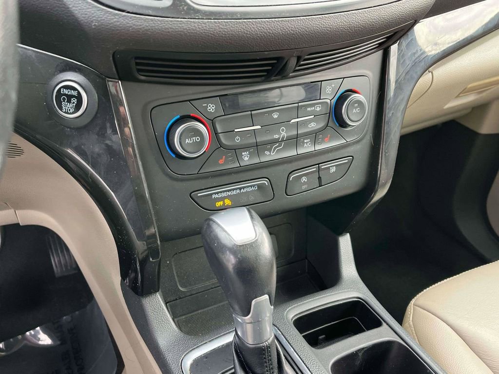 Used 2017 Ford Escape Titanium image 24