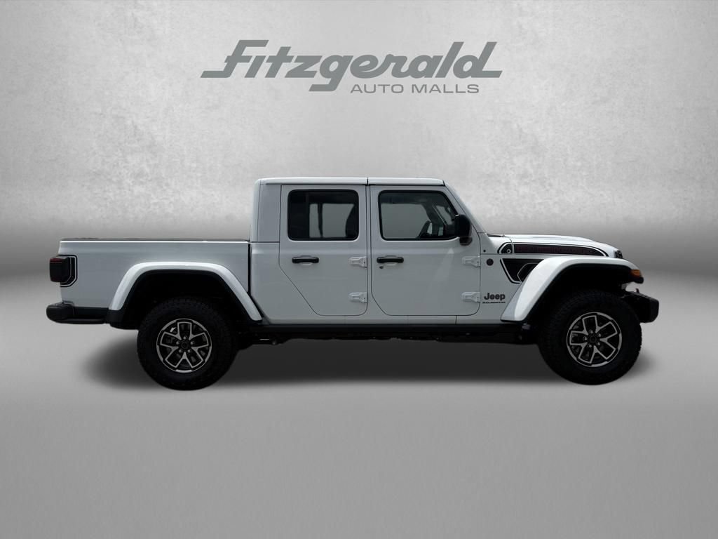 New 2026 Jeep Gladiator Mojave AWD/4WD image 4