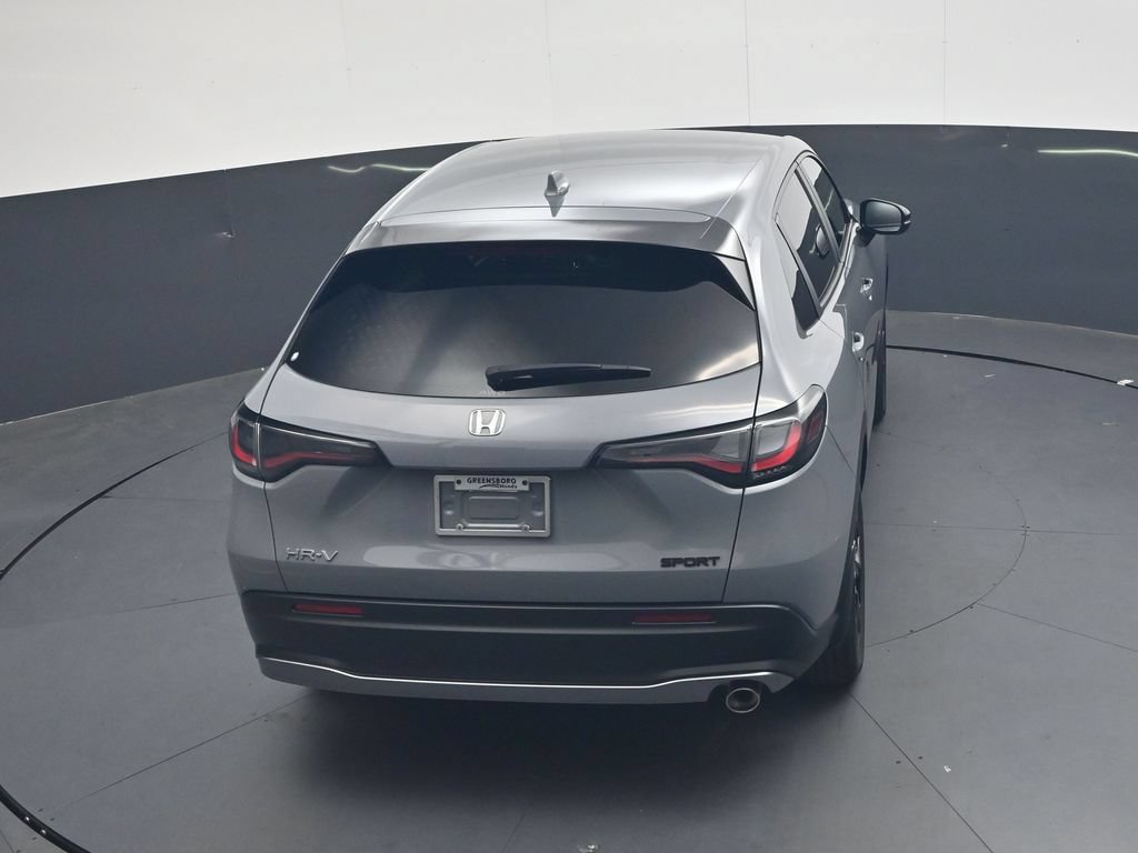 Certified 2025 Honda HR-V Sport image 32