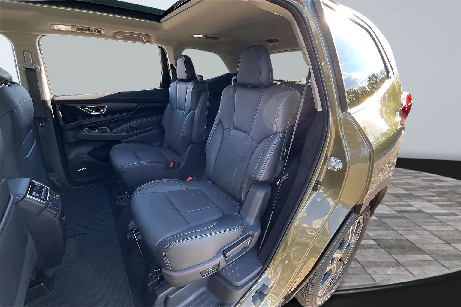 New 2026 Subaru Ascent Limited image 10