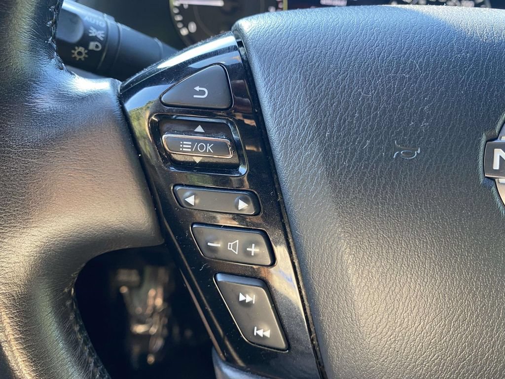 Used 2023 Nissan Armada SL w/ Midnight Edition Package RWD image 21