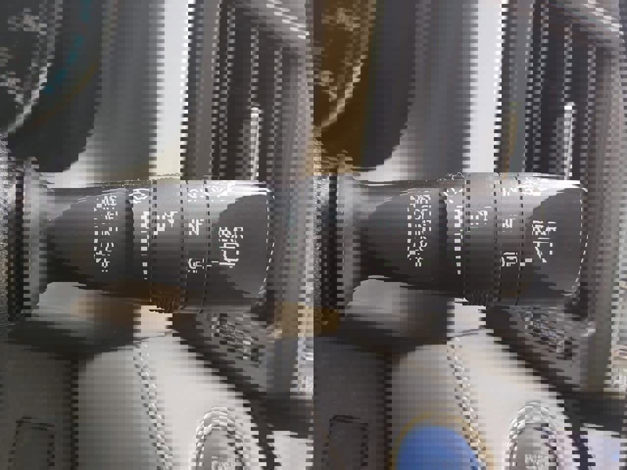 Used 2018 Toyota RAV4 XLE image 26