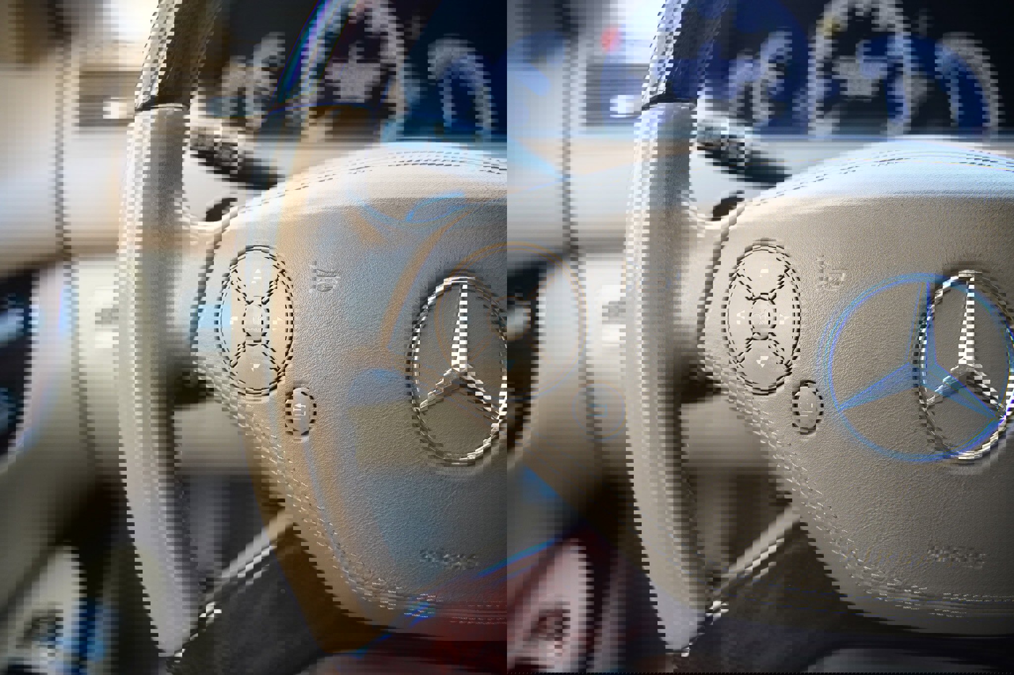 Used 2013 Mercedes-Benz CL 550 4MATIC image 31