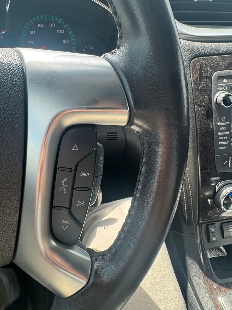 Used 2016 Chevrolet Traverse LT w/ LPO, 'HIT The Road' Package FWD image 16