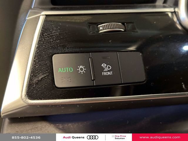 Certified 2023 Audi Q7 2.0T Premium w/ Convenience Package AWD/4WD image 23
