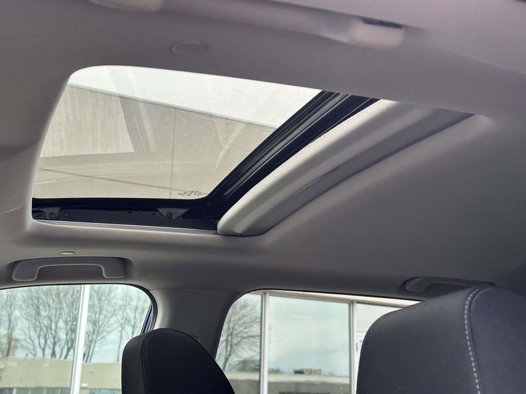 Certified 2023 Honda CR-V EX image 18