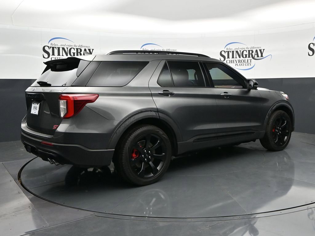 Used 2020 Ford Explorer ST w/ ST Street Pack image 7
