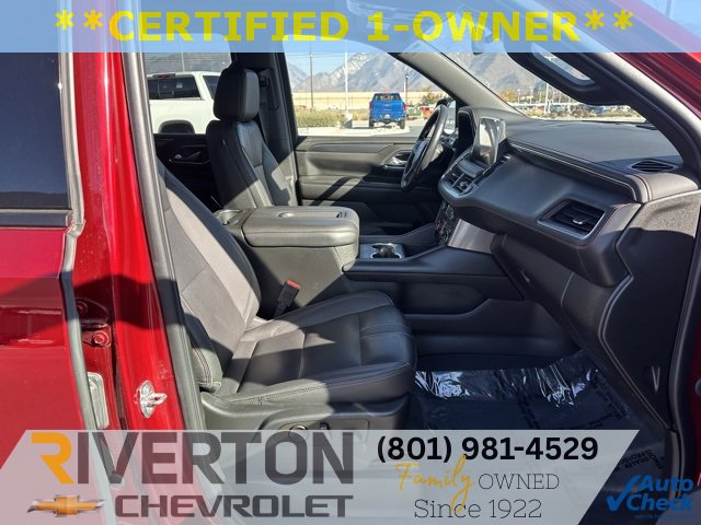 Certified 2022 Chevrolet Suburban RST w/ Sport Performance Package image 22