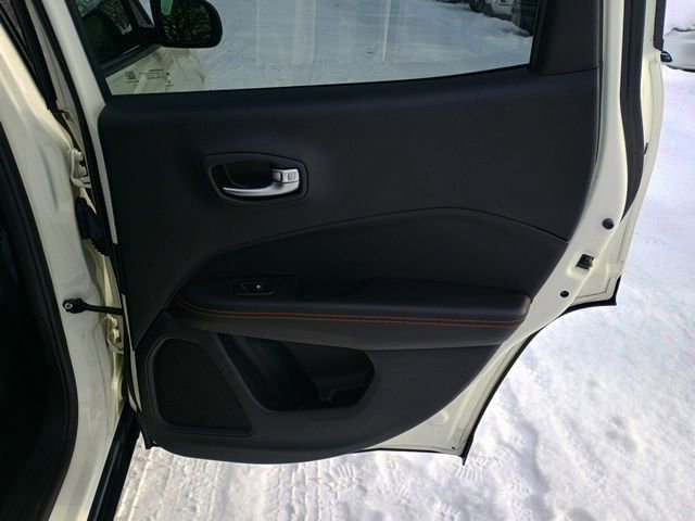 Used 2020 Jeep Compass Limited image 15