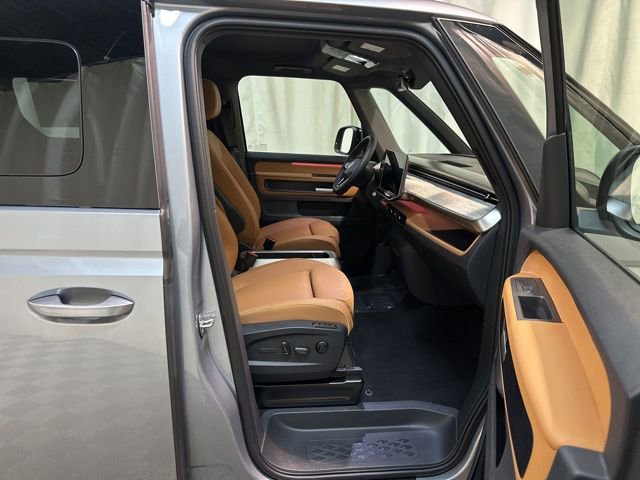 New 2025 Volkswagen ID. Buzz Pro S image 40