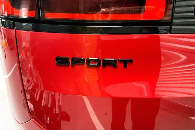 Used 2023 Land Rover Range Rover Sport SE Dynamic AWD/4WD image 7