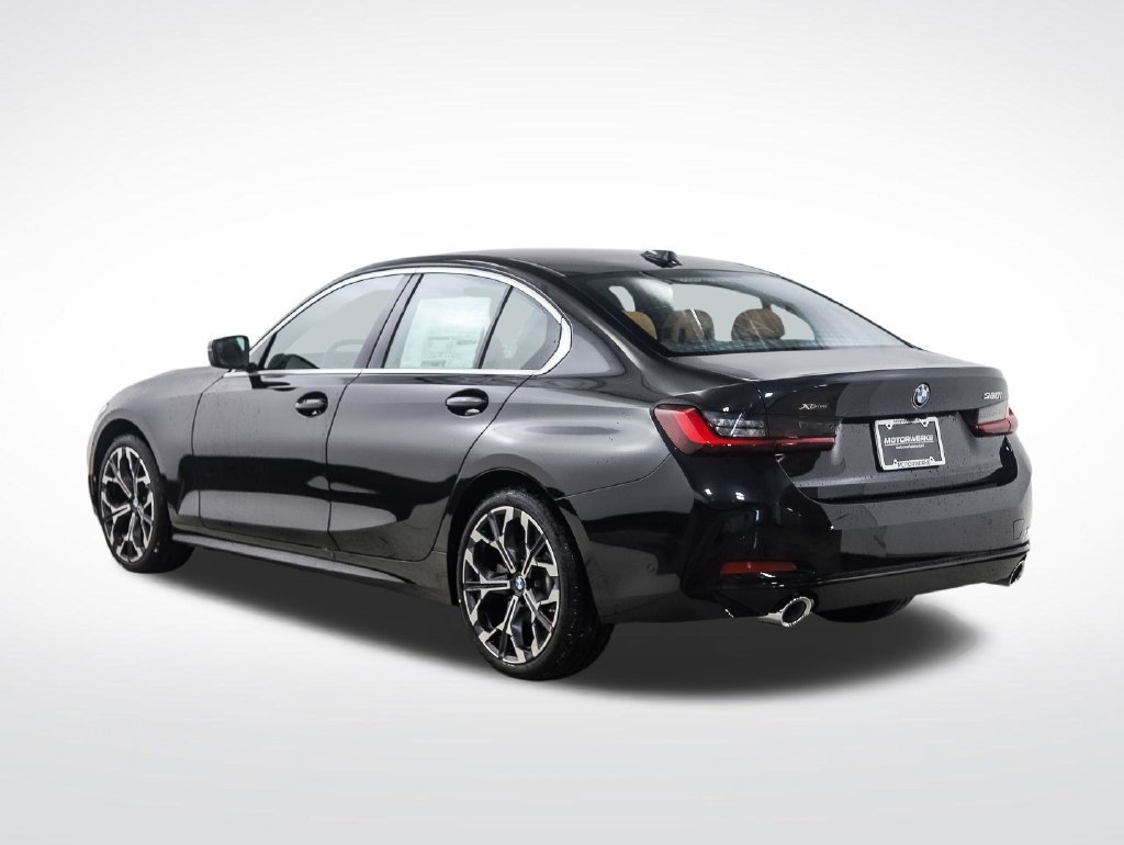 Used 2026 BMW 330i xDrive Sedan w/ Convenience Package AWD/4WD image 3